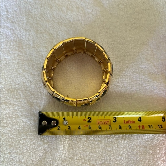 Chunky Leopard Print Gold Tone Stretch Cuff Bracelet - Picture 4 of 6